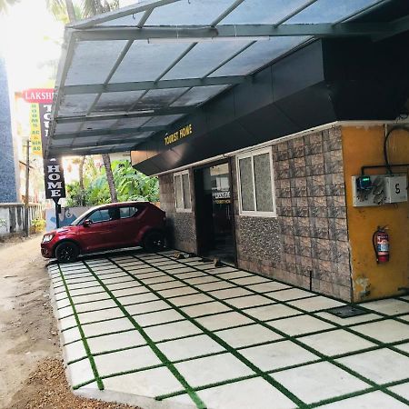 Lakshmi Tourist Home Ґуруваюр Екстер'єр фото